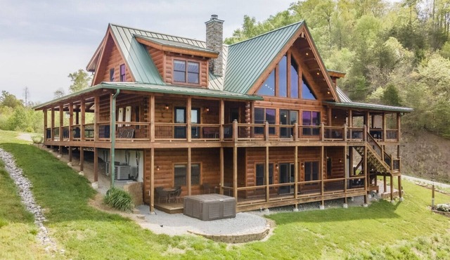 Elk Lodge on Norris Lake