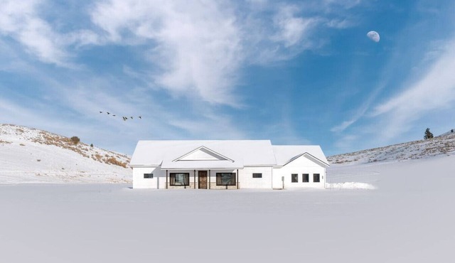 Elk Run Ranch With Hot Tub