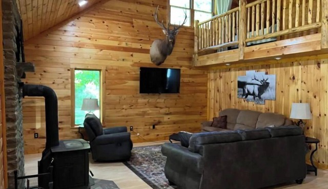 Elk/trout/hunting/star gazing 4 bdrm, 2 bath cabin