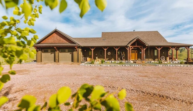 Elk View Homestead Su