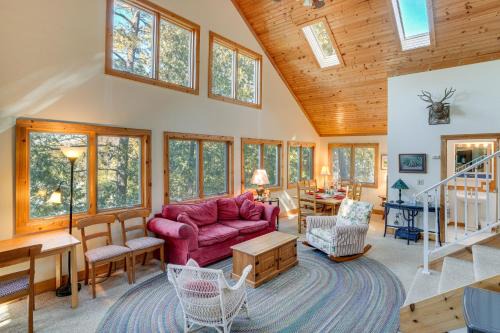 Elkhart Lake Home with Fishing Dock! Family Escape