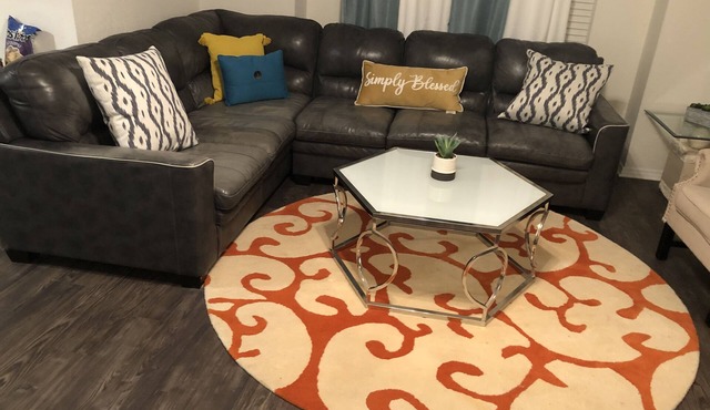 Elkins Charm Getaway 11miles to UArk Fayetteville
