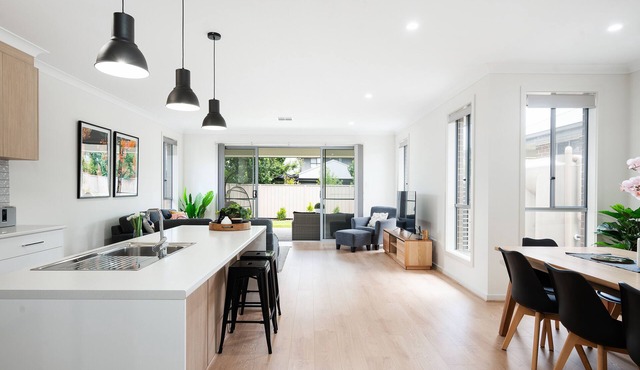 Ella House III - Stunning 3BR, 2Bath, WiFi