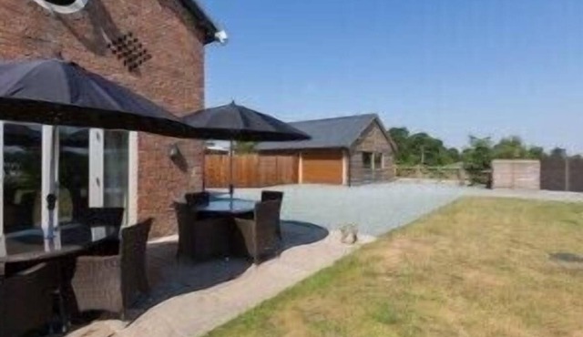 Ellesmere Welshampton shropshire