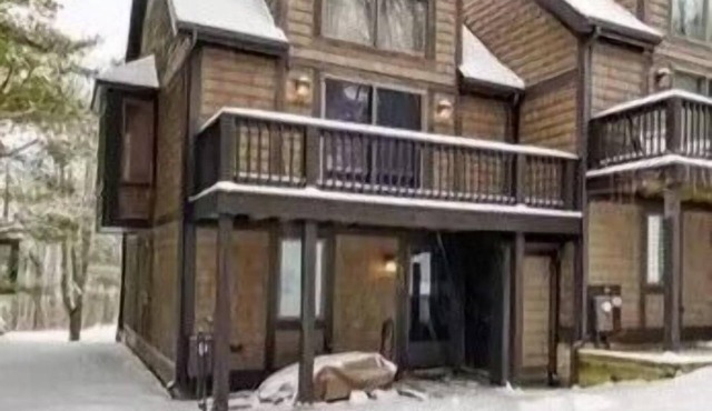 Ellicottville Townhouse near Holimont Ski Club