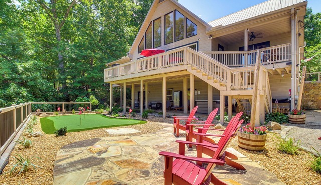 Ellijay Cabin w/Hot Tub & Mountain Views