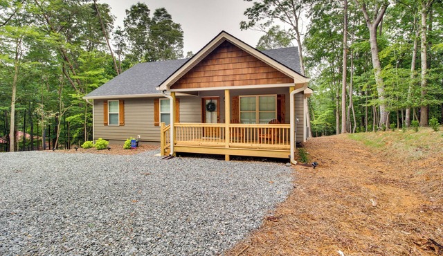 Ellijay Retreat w/Access to Community Pools!