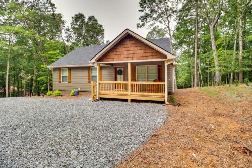 Ellijay Retreat with Access to Community Pools!