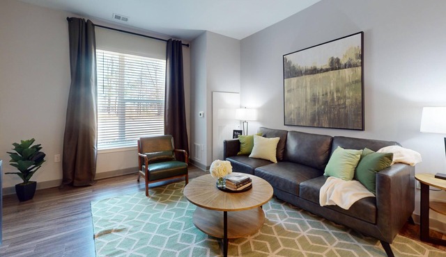 Ellipse Urban Hampton: Luxury Living with Resort Pool and Pet Spa