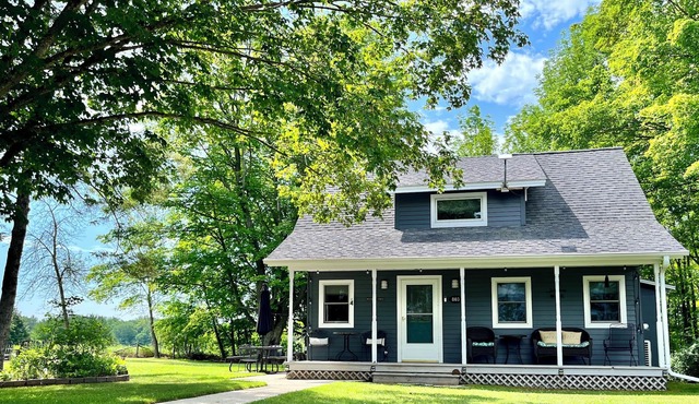 Ellison Bay tranquility close to Europe Lake, Newport State Park and Beach!