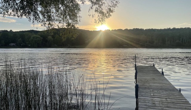 Ellsworth Lake Time Getaway