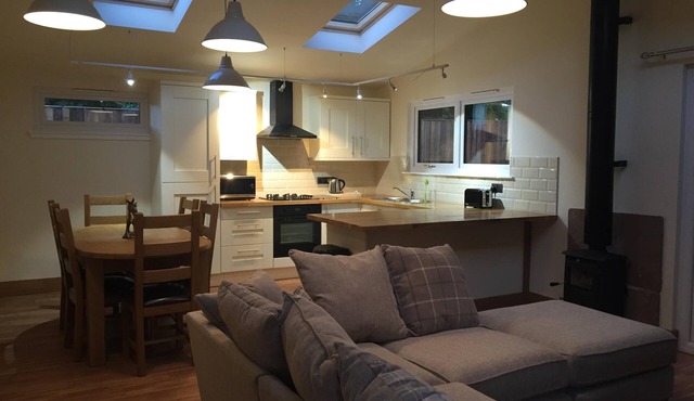 Elm Lodge @ Shellow Lane Lodges