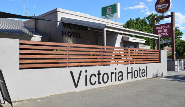 Elmore Victoria Hotel Motel