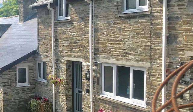 Elmtree Cottage, Cardigan