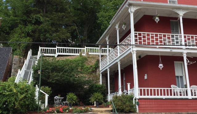 Elmwood House