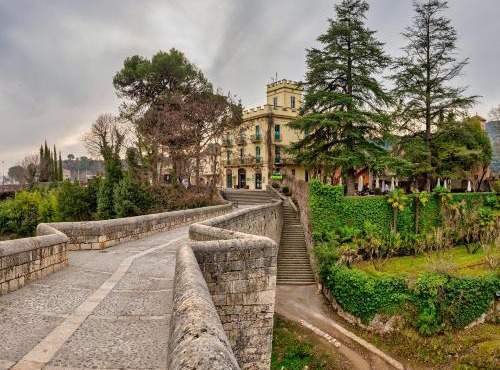 Els Jardins De La Martana