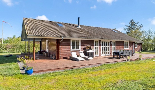 "Elsabet" - 600m to the fjord by Interhome