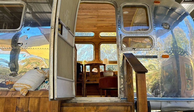 Elvis Themed RV Glamping Farmstay near Graceland with outdoor bath