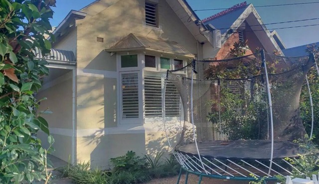 Elwood Edwardian 3BEDR+Garage walk village+beach