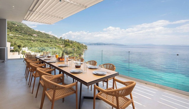 Elysian Shore Villa - Beach front - private pool - private beach - Sea views