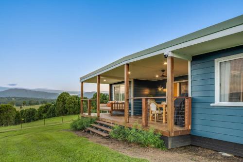 Elysium- Blue Mountain Cabin