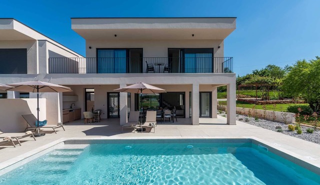 Elysium Escape Villa by aneo travel