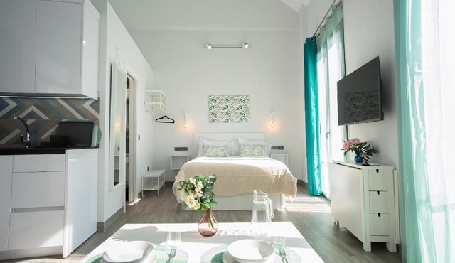 EM21 Apartamentos