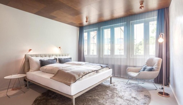 EMA House Hotel Suites