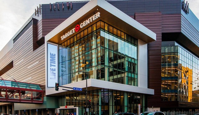 Embassy Suites by Hilton Minneapolis Downtown