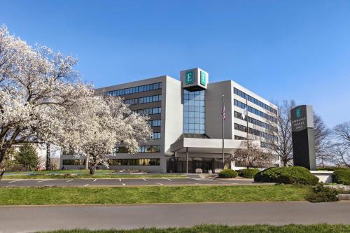 Embassy Suites by Hilton Kansas City Overland Park