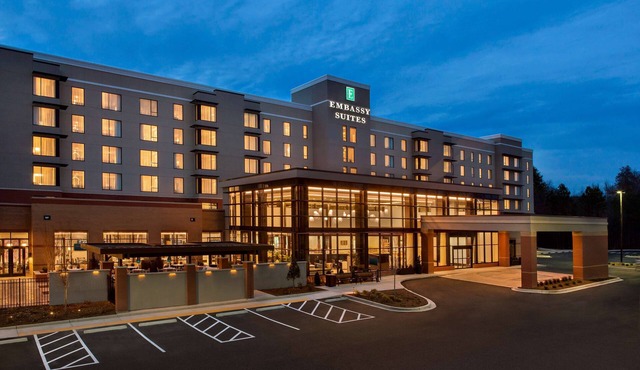 Embassy Suites by Hilton Atlanta NE Gwinnett Sugarloaf