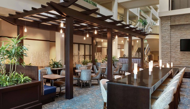 Embassy Suites by Hilton Boston Waltham