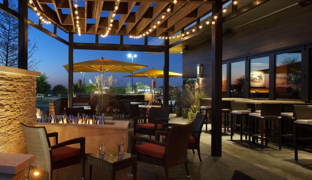 Embassy Suites by Hilton Denton Convention Center