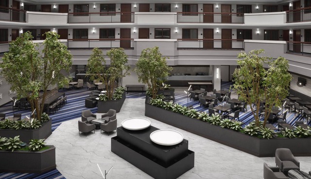 Embassy Suites by Hilton Dallas Near the Galleria