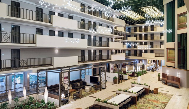 Embassy Suites by Hilton Memphis East Germantown Area