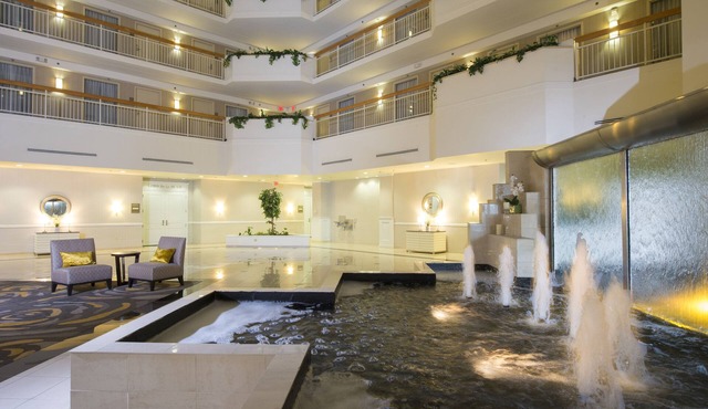 Embassy Suites by Hilton Newark Wilmington South