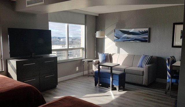 Embassy Suites by Hilton Toronto Airport