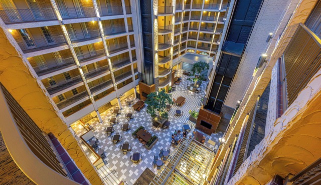 Embassy Suites by Hilton Minneapolis Bloomington Edina