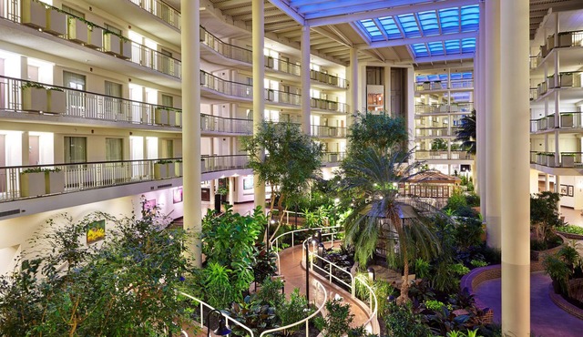 Embassy Suites by Hilton Parsippany