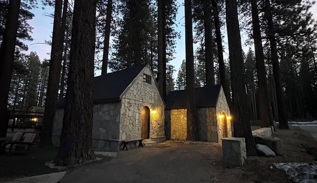 Emerald Bay Lodge