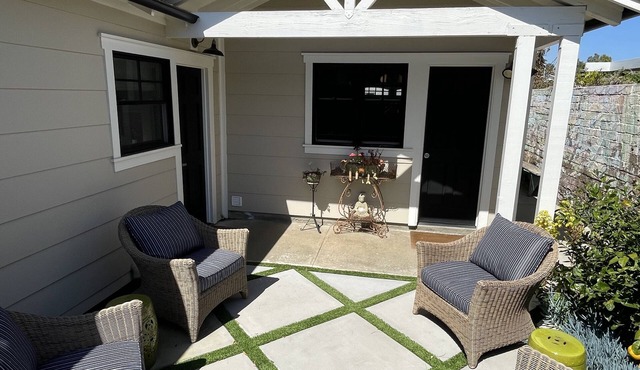 Emerald City Cottage