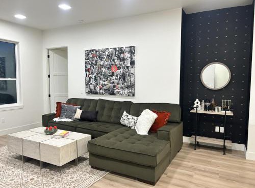 Emerald City in Downtown Eagle