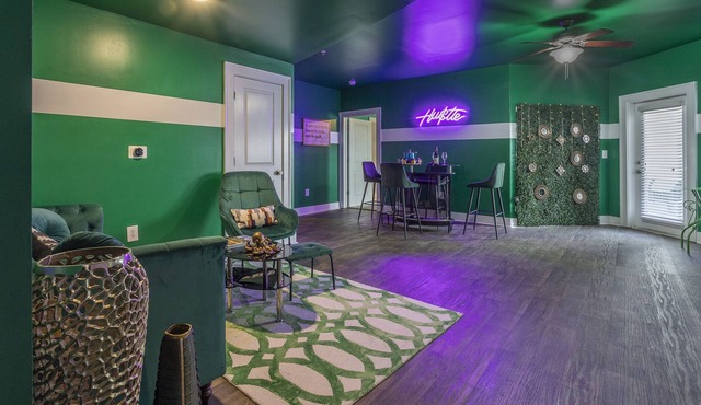 Emerald City: Luck and Luxury in the Heart of Buckhead