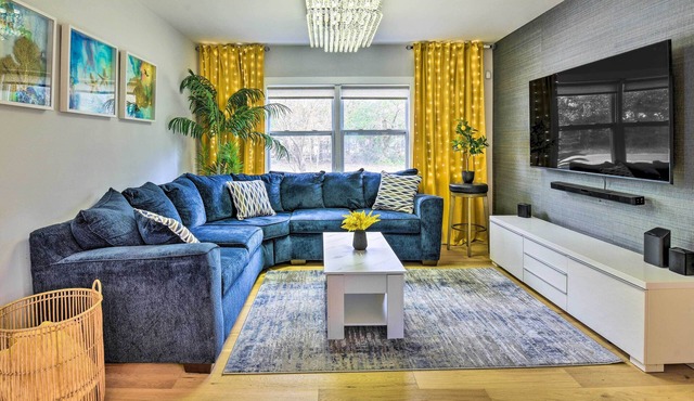 Emerald Coast Vacation Rental: 1 Mi to Beach