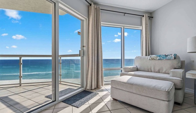 Emerald Isle 702 - 𝑺𝒐𝒖𝒕𝒉𝒆𝒓𝒏 𝑺𝒂𝒑𝒑𝒉𝒊𝒓𝒆