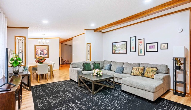 Emerald Lake Retreat Charlestown