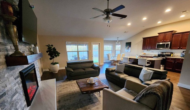 Emerald Lake View 4 Bedroom home