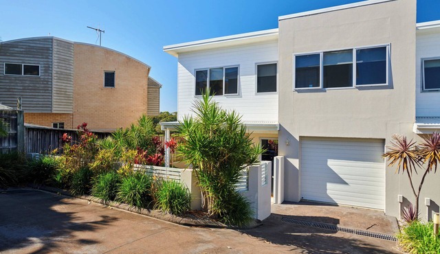 Emerald Sands - Only Minutes Away from the Surf, Sun and Fun at Diamond Beach