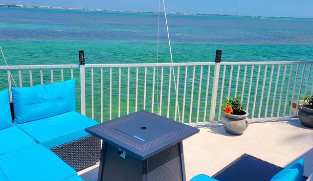 Emerald Seas - Florida Keys Ocean Front Paradise!