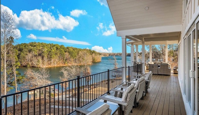 Emerald Shores at Lake Keowee - New construction!